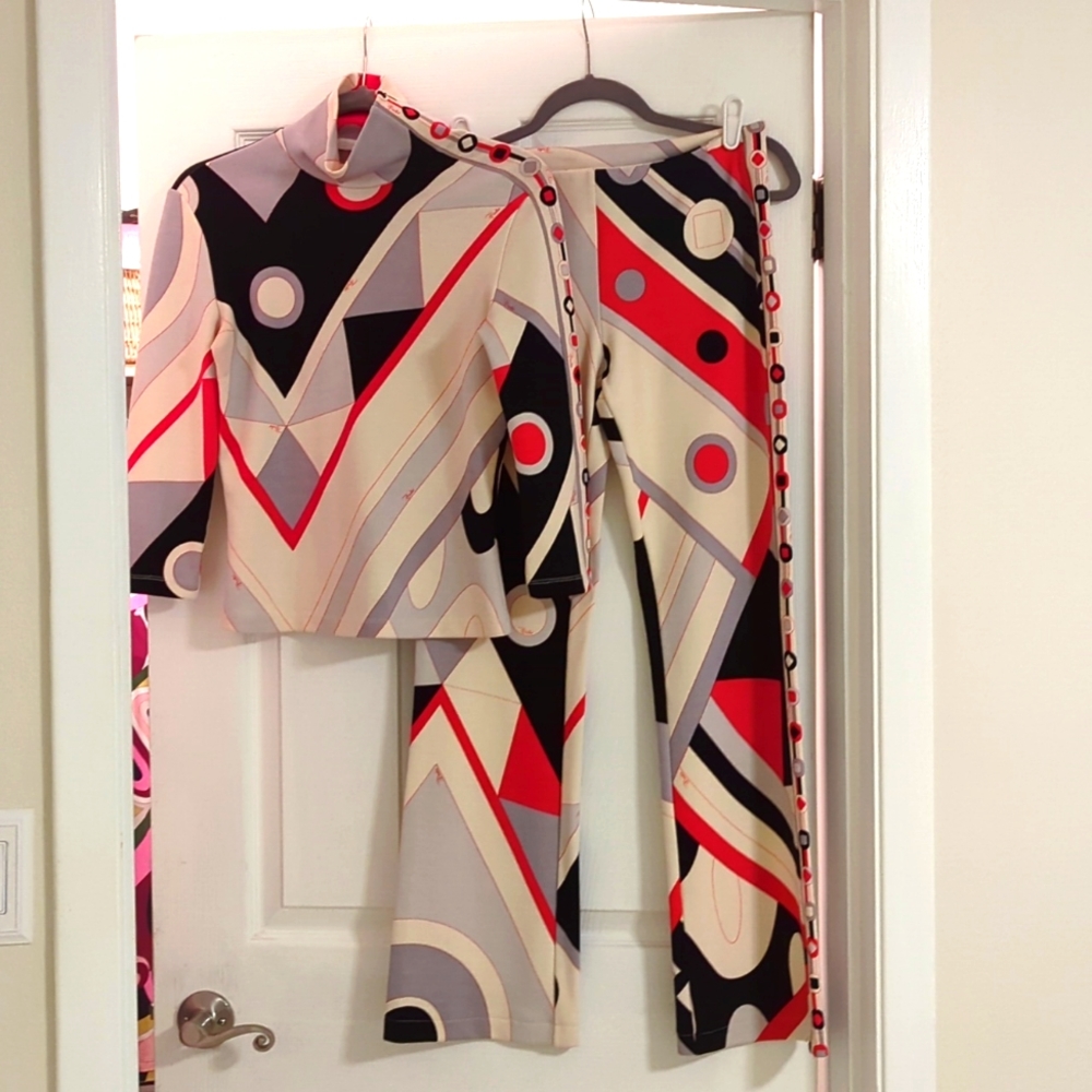 Authentic Emilio Pucci wool turtleneck pantsuit